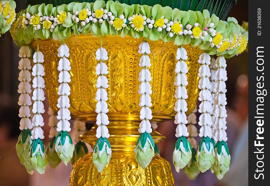 Tray with pedestal use in Thai ceremony occasion