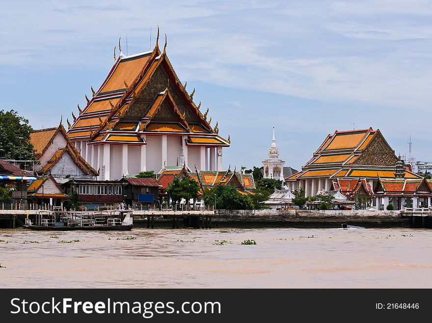 Thai Temple in Bangkok, the Chao Phraya River. Thai Temple in Bangkok, the Chao Phraya River.