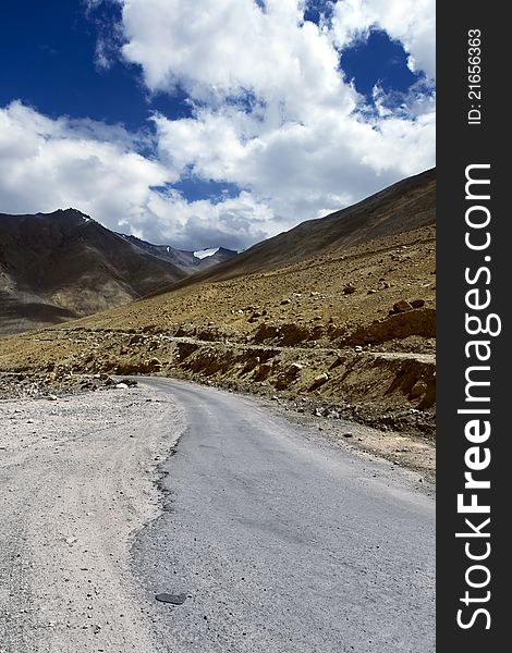 Road to mountains. Himalayan scenic. Ladakh. India