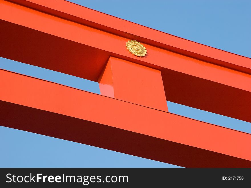 Giant wooden torii (Shinto gate) in front of Heian Shrine, in Kyoto, Japan. Giant wooden torii (Shinto gate) in front of Heian Shrine, in Kyoto, Japan.