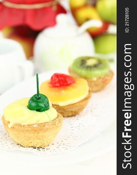 Creamy dessert tarts with fruits