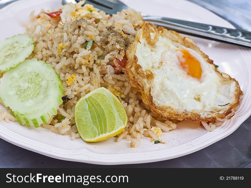 Fried rice with fried eeg ,delicious Thai food