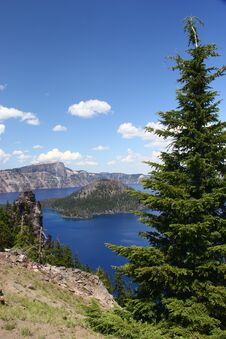 A Cool Crater Lake On A Warm & Summer Day Royalty Free Stock Photos A Cool Crater Lake On A Warm & Summer Day Royalty Free Stock Photos