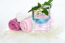 Natural Bath Accessories Royalty Free Stock Images Natural Bath Accessories Royalty Free Stock Images