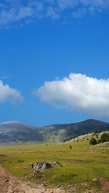 Dinara Mountain Over Blue Sky Royalty Free Stock Photo Dinara Mountain Over Blue Sky Royalty Free Stock Photo