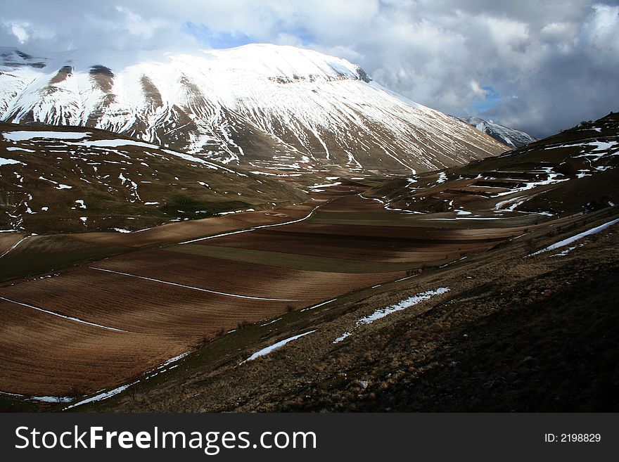 Castelluccio /winter Landscape