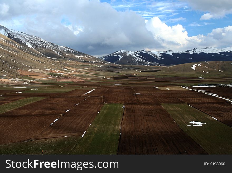 Castelluccio /winter landscape