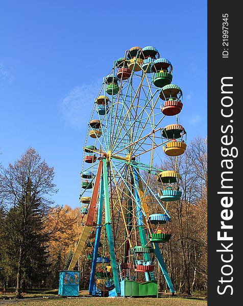 Old Ferris Wheel in Autumn  Park