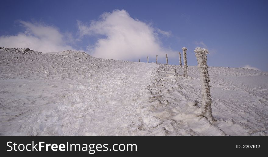 Way to Snezka mountain under snow