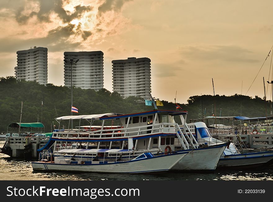 Many traveling boats in pattaya habour,Thailand. Many traveling boats in pattaya habour,Thailand