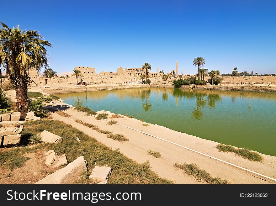 Sacred Lake In Temple Of Karnak, Egypt