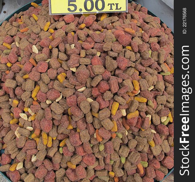 A view of dog food in the market.