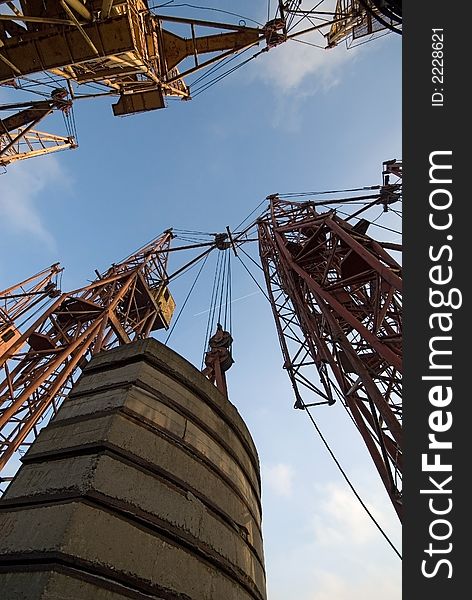 Cemetery of old elevating cranes