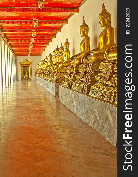The way to peace. / wat pho