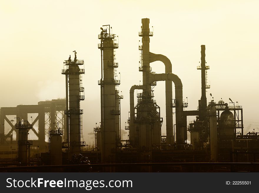 Oil refinery in Long beach California