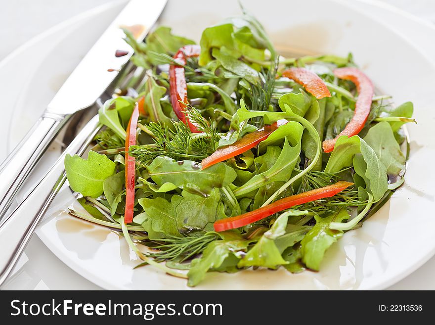 Green Salad With Red Pepper