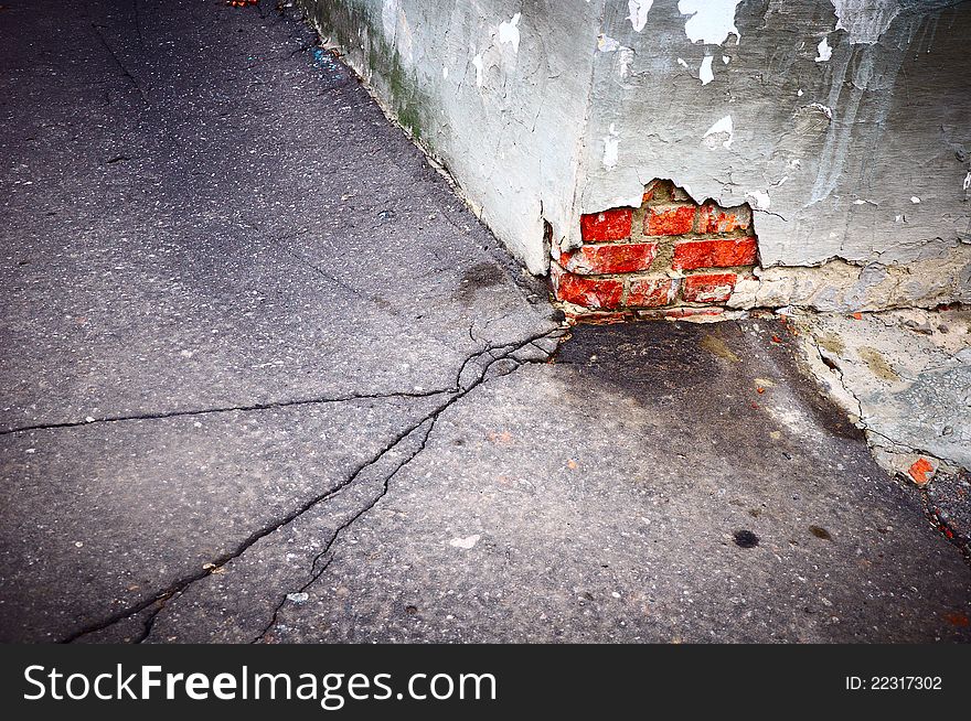 Crack in asphalt horizontal
