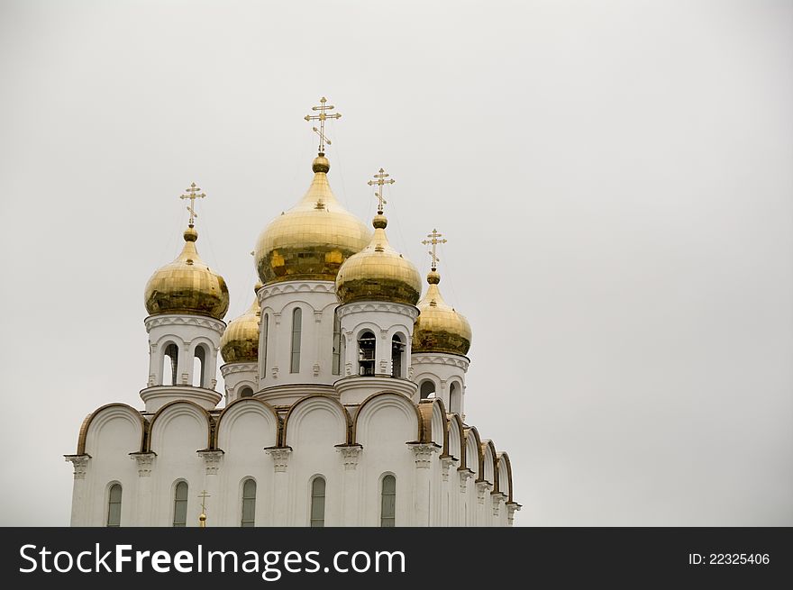 An image of the onion domes on a russian church in eastern russia
