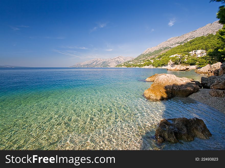 Beautiful beach with pure sea in brela, croatia