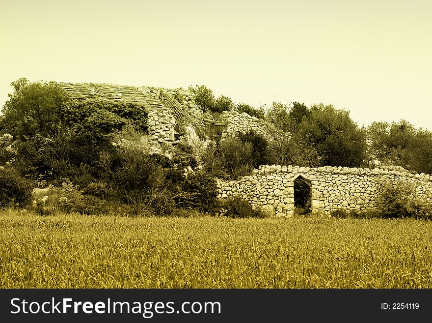 An Ancient abandoned farm in the sicilian country. An Ancient abandoned farm in the sicilian country