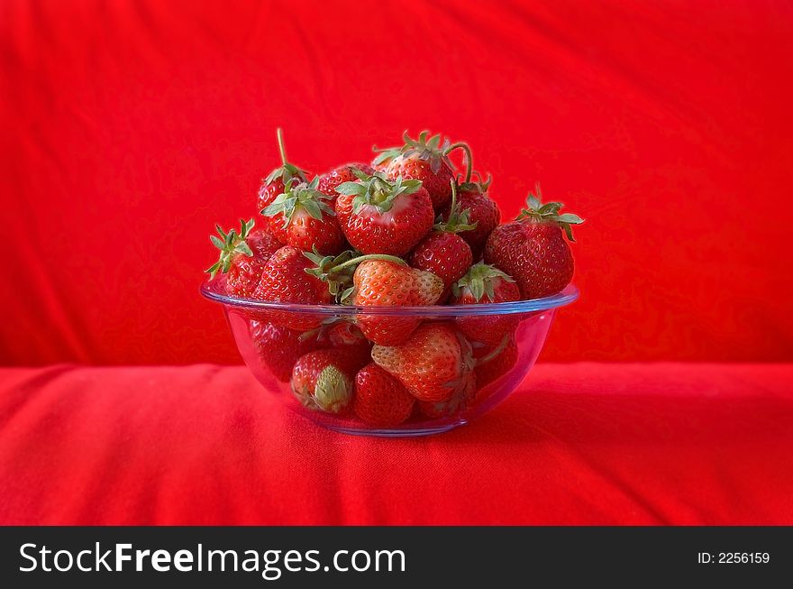 Fresh red strawberries(focus point on the nearest berry