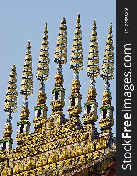 Art Of Thatluang Temple Roof