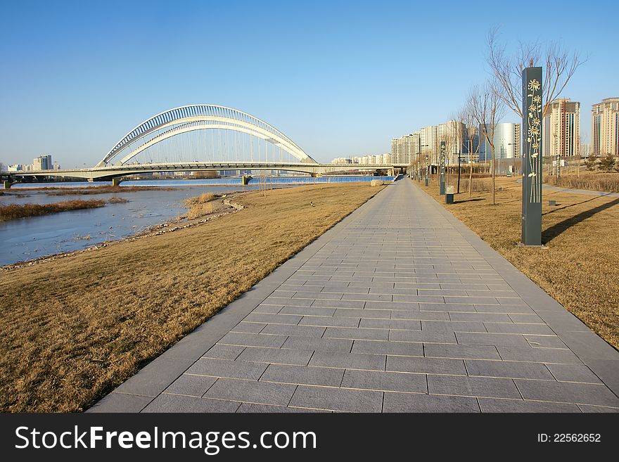 The Fen River Park and Nanzhonghuan Bridge in Taiyuan, Shanxi, China. The Fen River Park and Nanzhonghuan Bridge in Taiyuan, Shanxi, China.