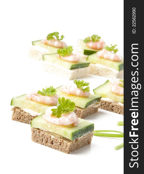 Prawn cocktail appetizer with cottage cheese and cucumber
