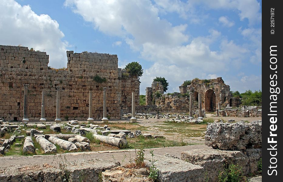 Remains of ancient Roman city of Antalya, Turkey PergÐµ