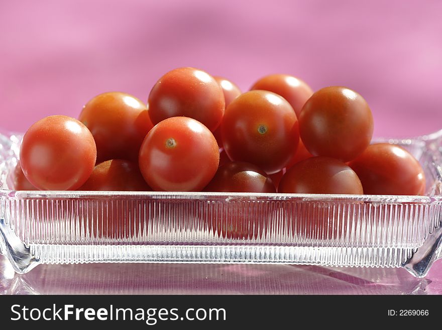 Cherry tomatoes in a glass bowl