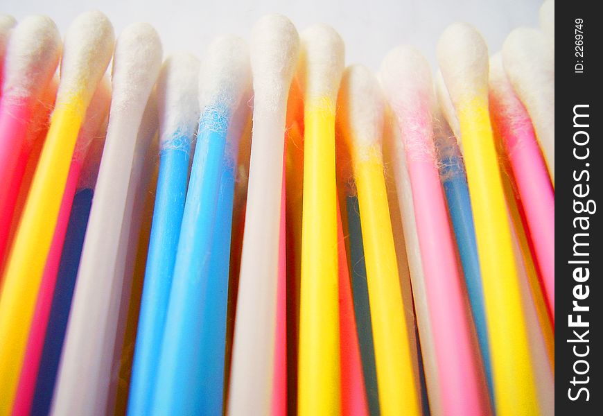 Colorful Cotton Buds in differents colors