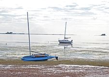Two Stranded Boats Royalty Free Stock Images