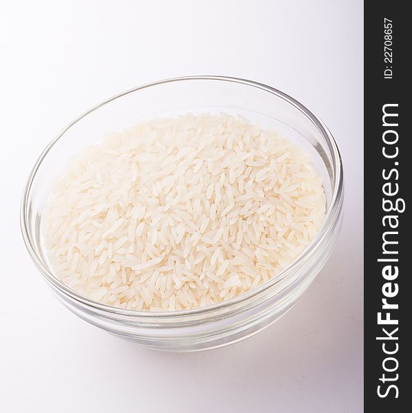 Raw rice in a bowl