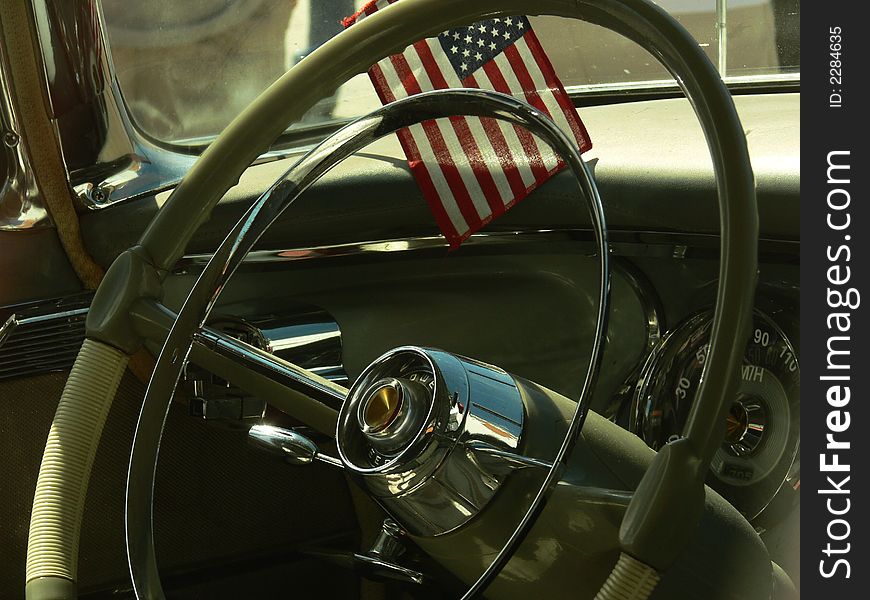 Steering wheel in american car