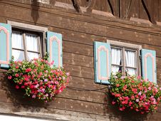 Old House With Flowers Royalty Free Stock Images