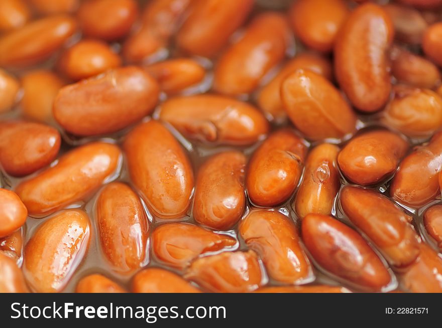 A portion of boiled red kidney beans. A portion of boiled red kidney beans