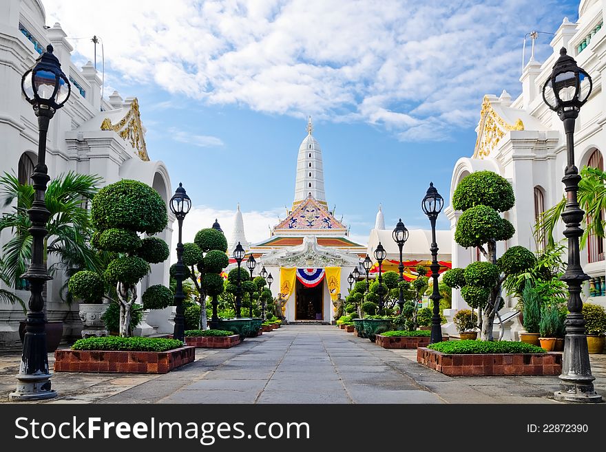 Wat Phichaya Yattika Ram  Bangkok, Thailand. (Historic site). Wat Phichaya Yattika Ram  Bangkok, Thailand. (Historic site)