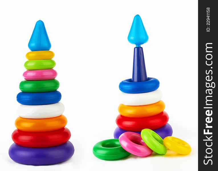 Toy pyramid