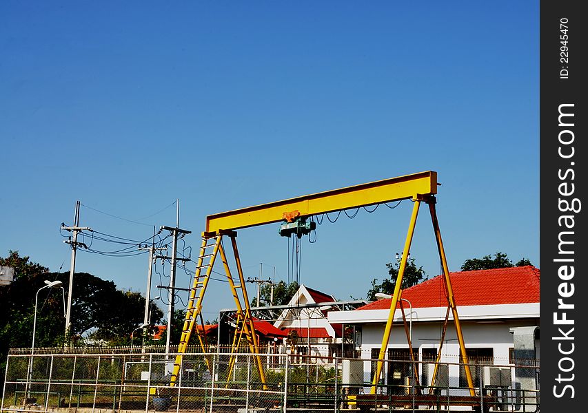 Crane for lift the heavy material