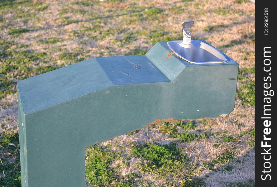 A water fountain at Mt. Peak Park in Midlothian, Texas.