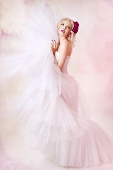 Girl In A White Dress With Roses Royalty Free Stock Image Girl In A White Dress With Roses Royalty Free Stock Image