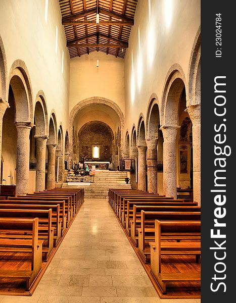 Image of the interior of Bevagna cathedral