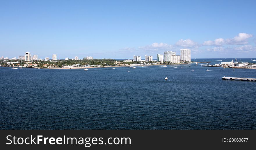 Port of Fort Lauderdale with hotels, boats and landscape.