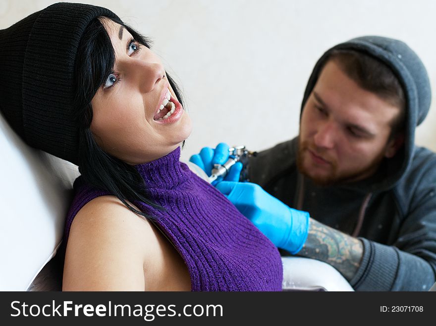 Emotions Of A Girl While Making A Tattoo