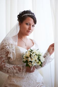 Happy Bride With Wedding Bouquet Royalty Free Stock Photos Happy Bride With Wedding Bouquet Royalty Free Stock Photos