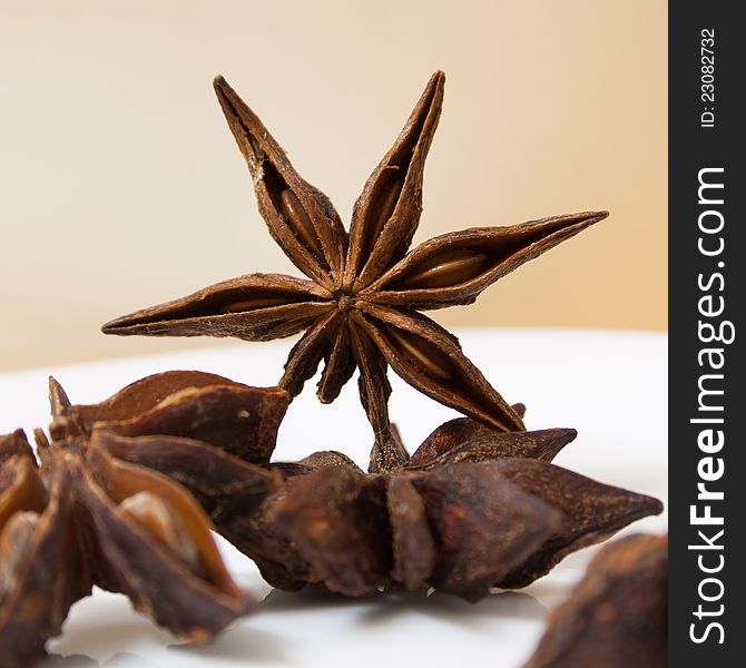 Food flavoring anise，have thick fragrance. Food flavoring anise，have thick fragrance.