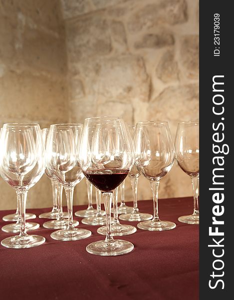 Composition of crystal glasses with wine in one