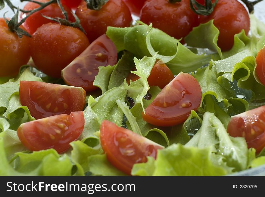 Fresh salad with lettuce mozzarella and tomato
