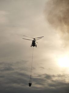 Helicopter Fighting Fire Stock Photography