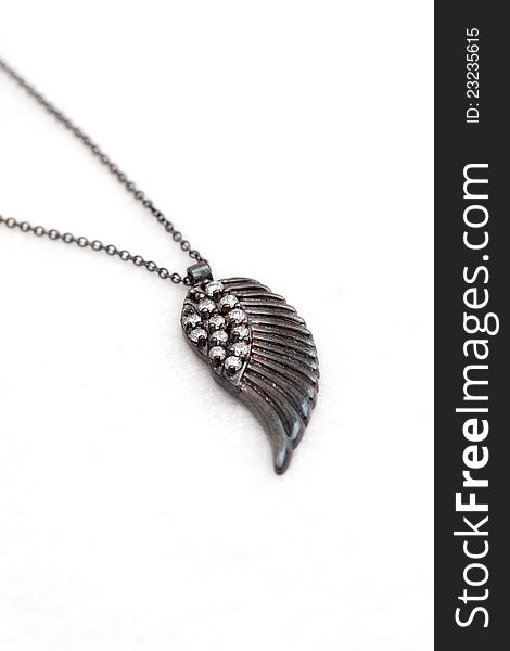 Feminine pendant